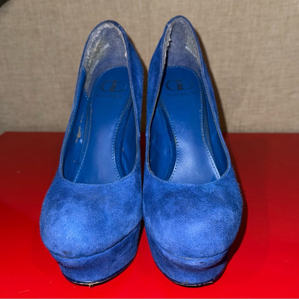 Kelsi Dagger Royal Blue Suede Heels‎